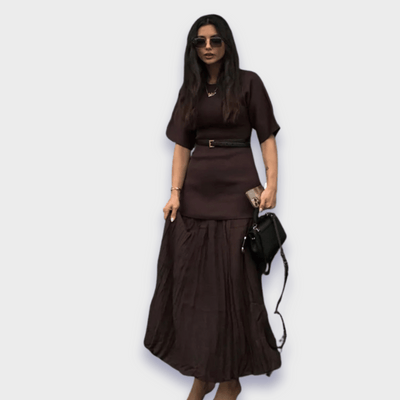 Zelinda | Elegant klänning i premiumtyg