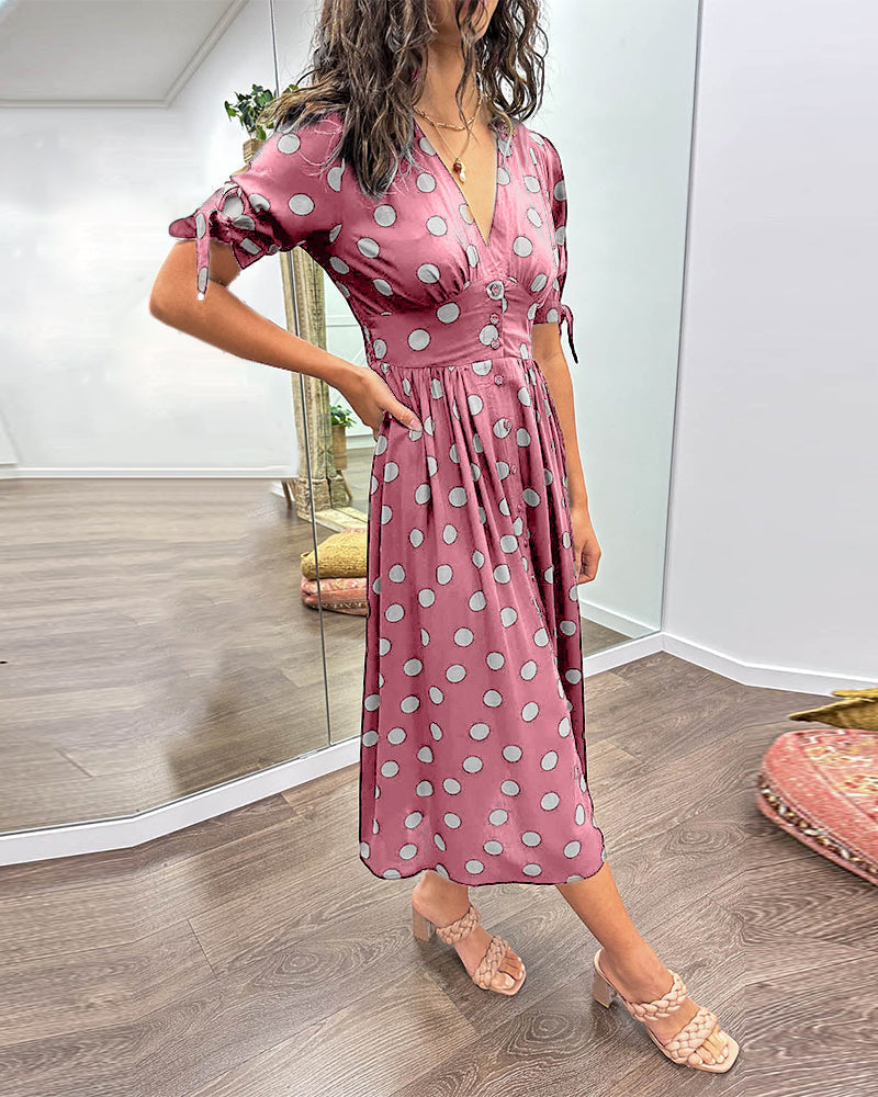 Monique | Elegant prickig klänning