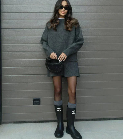 Velara | Stickat set – oversize tröja + minikjol